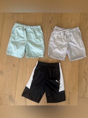 Bundle of 3 boys Blue Kids Athletic Shorts size 10/12 boys